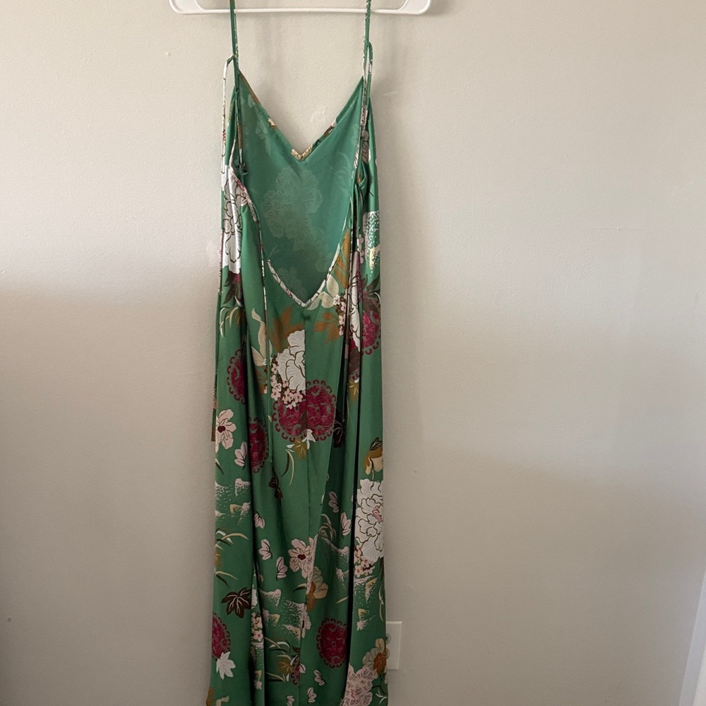 green emerald velvet dress NEW Zara Khaki Olive Green Silky Satin Cutout Long Sleeve Midi Maxi Dr –  Brie
